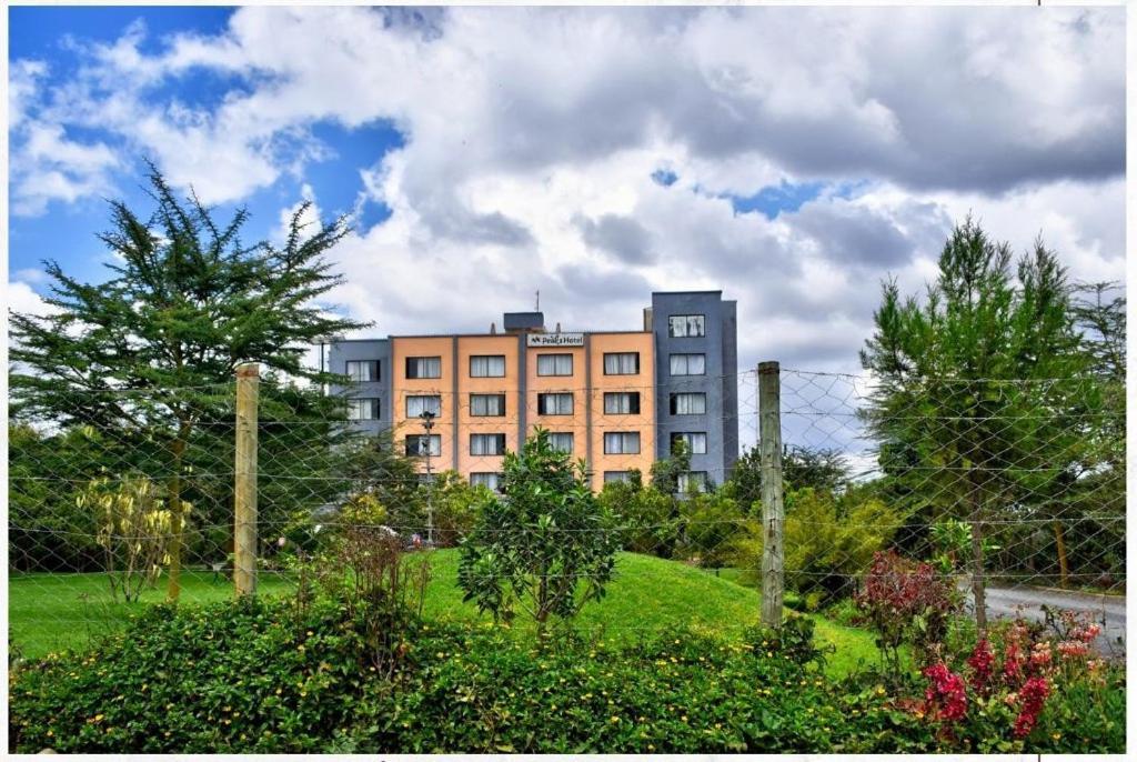 Peaks Hotel Nanyuki Εξωτερικό φωτογραφία